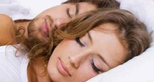 پوزیشن خوابیدن با همسر تصویری ، نحوه خوابیدن زن و شوهر - قلقلی خان